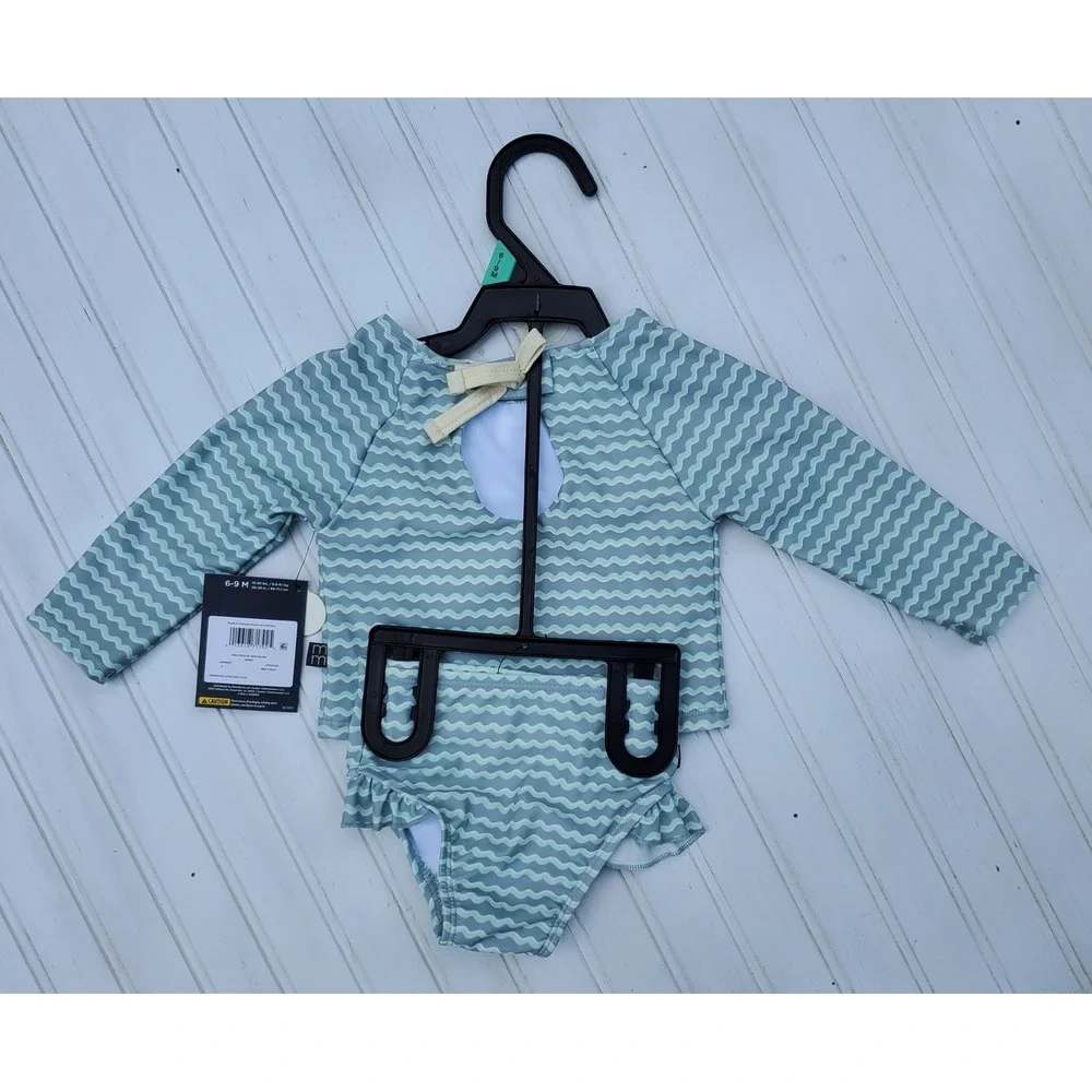 Modern Moments by Gerber Baby Girls Rash Guard Swimsuit Set Green Wavy 6-9M NEW